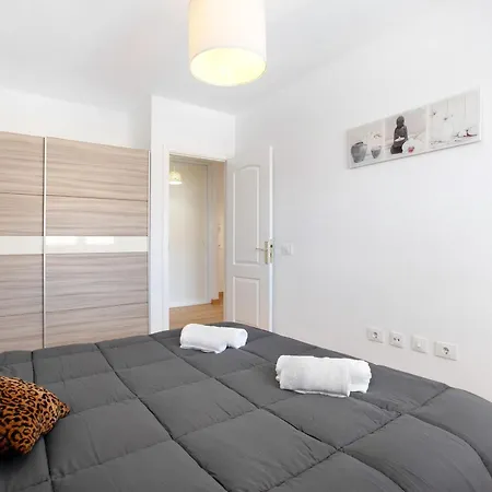 Oramas House - Pool & Terrace Апартаменты